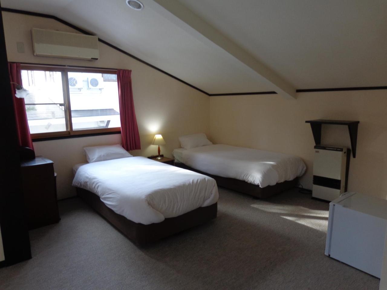 Hakuba Matata Lodge Экстерьер фото