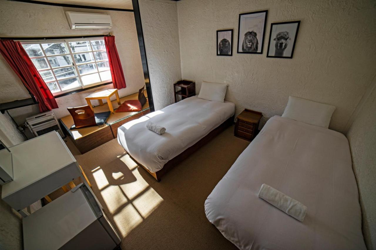 Hakuba Matata Lodge Экстерьер фото