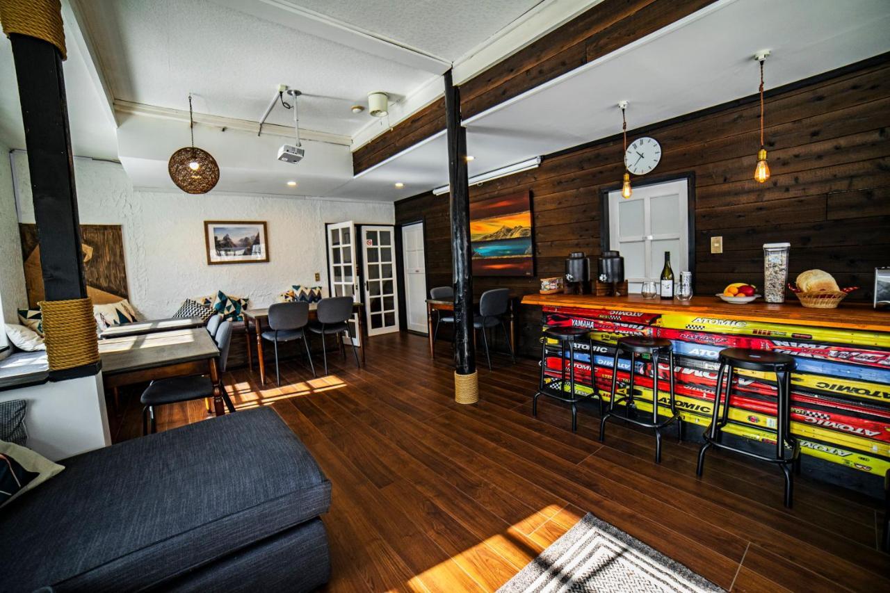Hakuba Matata Lodge Экстерьер фото